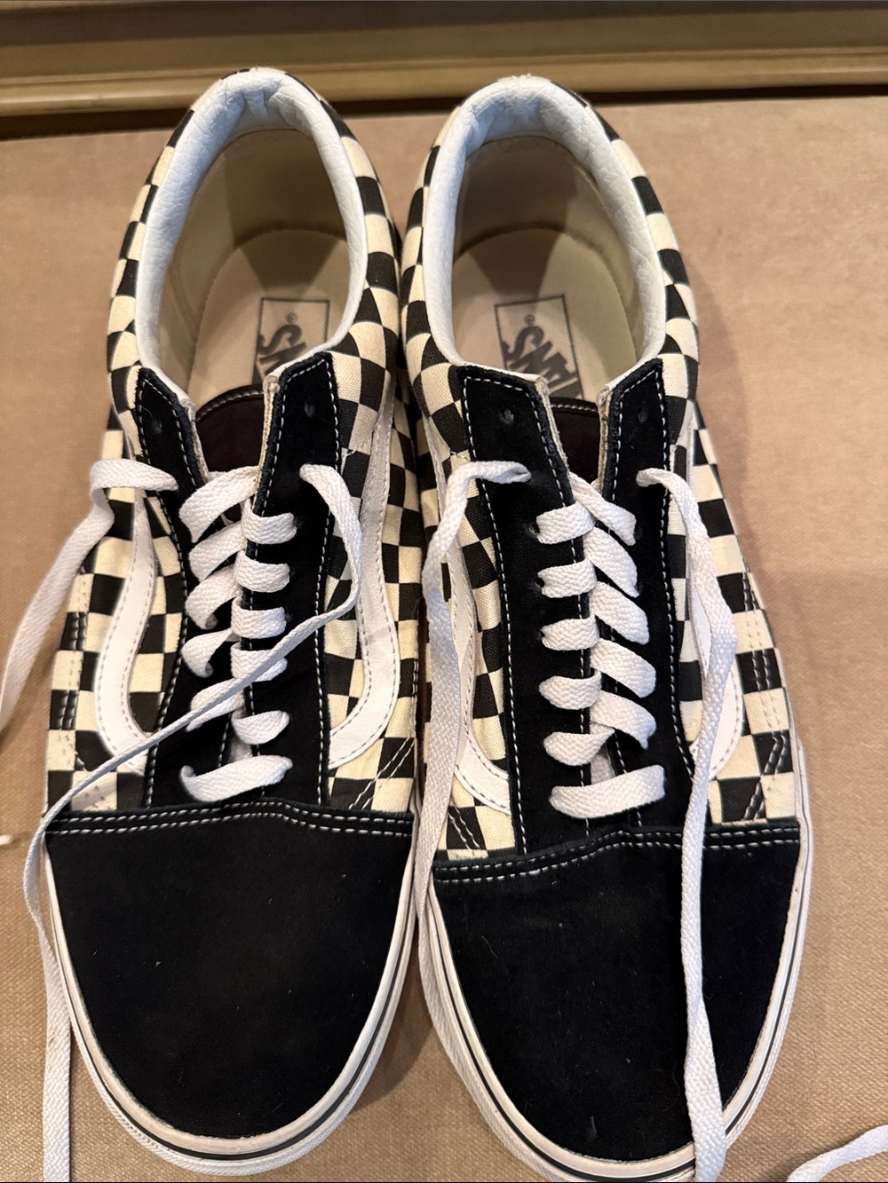 Vans Men’s Black & White Checkerboard Old Skool Sneakers
